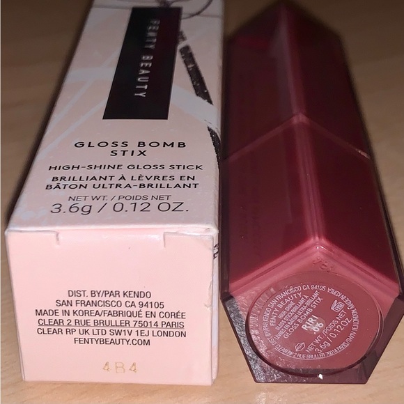 ✨Fenty RiRi✨FENTY Beauty New In Box Gloss Bomb Stix High Shine Gloss Stick - Picture 8 of 9